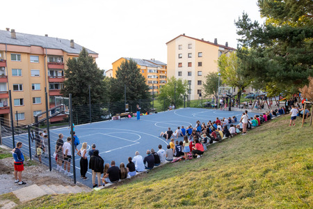 igrišče na Rožni ulici - otvoritev (27)